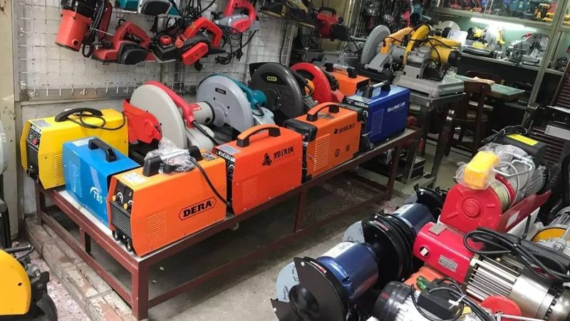 碳钢与铬钒钢：手动工具材质的硬实力对决**